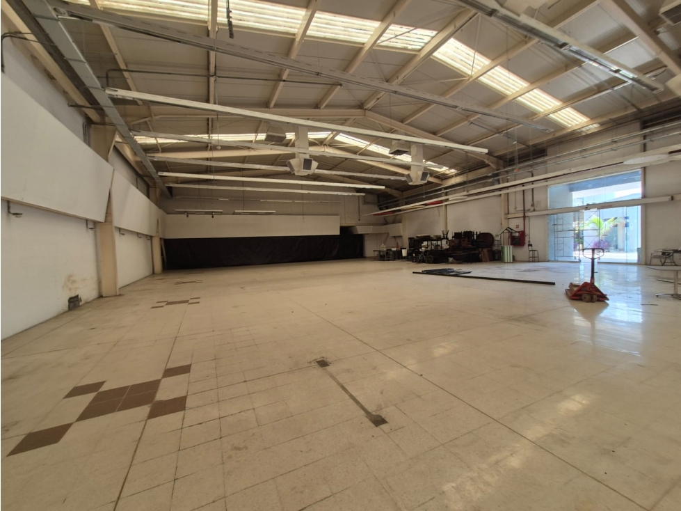 ALQUILER LOCAL COMERCIAL ARROYOHONDO, YUMBO. - 4