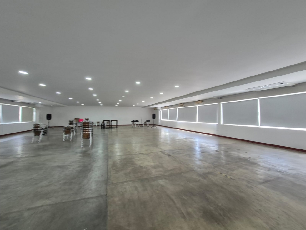 ALQUILER LOCAL COMERCIAL ARROYOHONDO, YUMBO. - 3