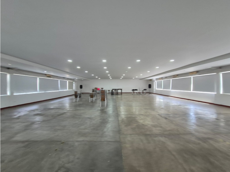 ALQUILER LOCAL COMERCIAL ARROYOHONDO, YUMBO. - 4