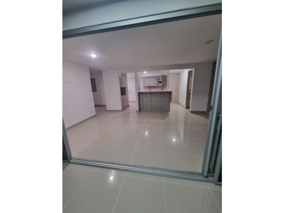 VENDO APARTAMENTO PISO7 EN ALFAGUARA JAMUNDI VALLE (A.R) CW:10256916 — foto 4