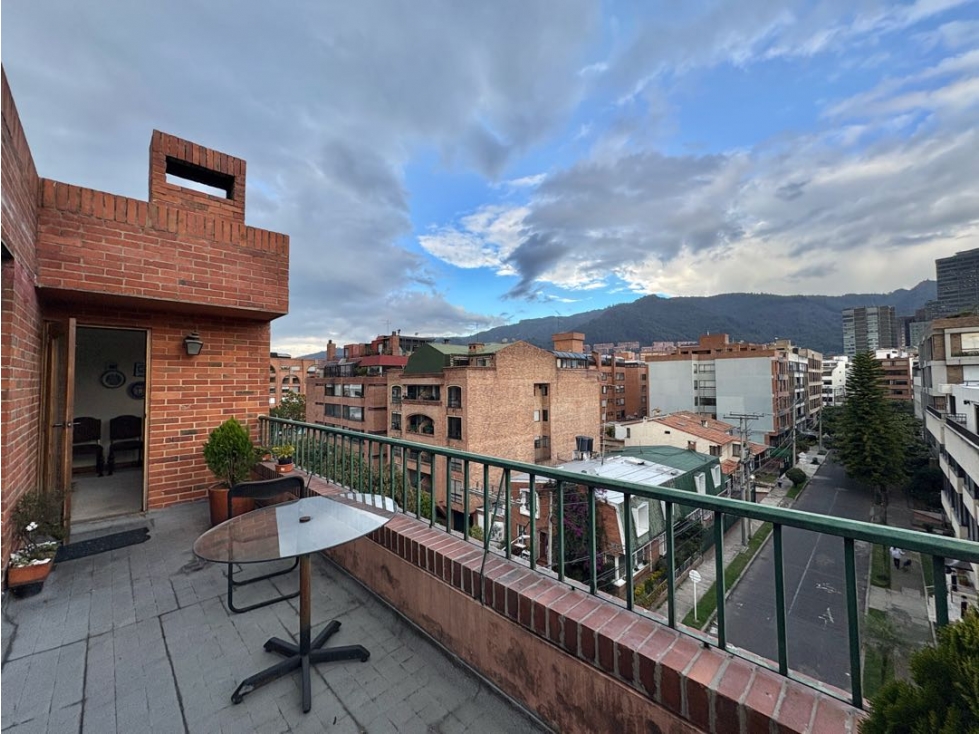 Venta Pent house Santa Bárbara para remodelar