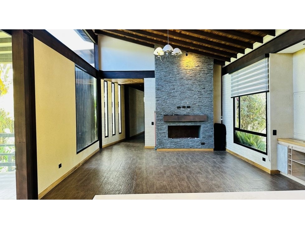 Venta Casa campestre en via El Retiro - La Ceja. Pantanillo. Antioquia