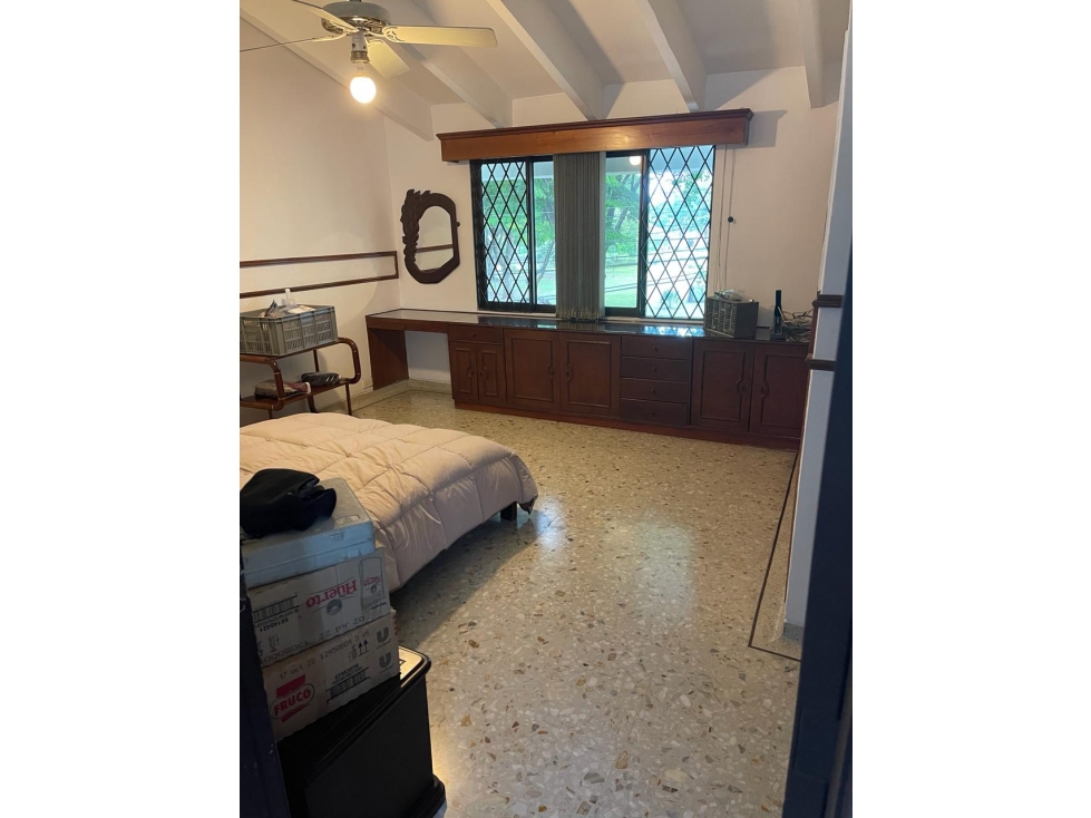 FLORA CASA EN VENTA CERCA PARQUE DE LA FLORA , LA FLORA SU HOGAR