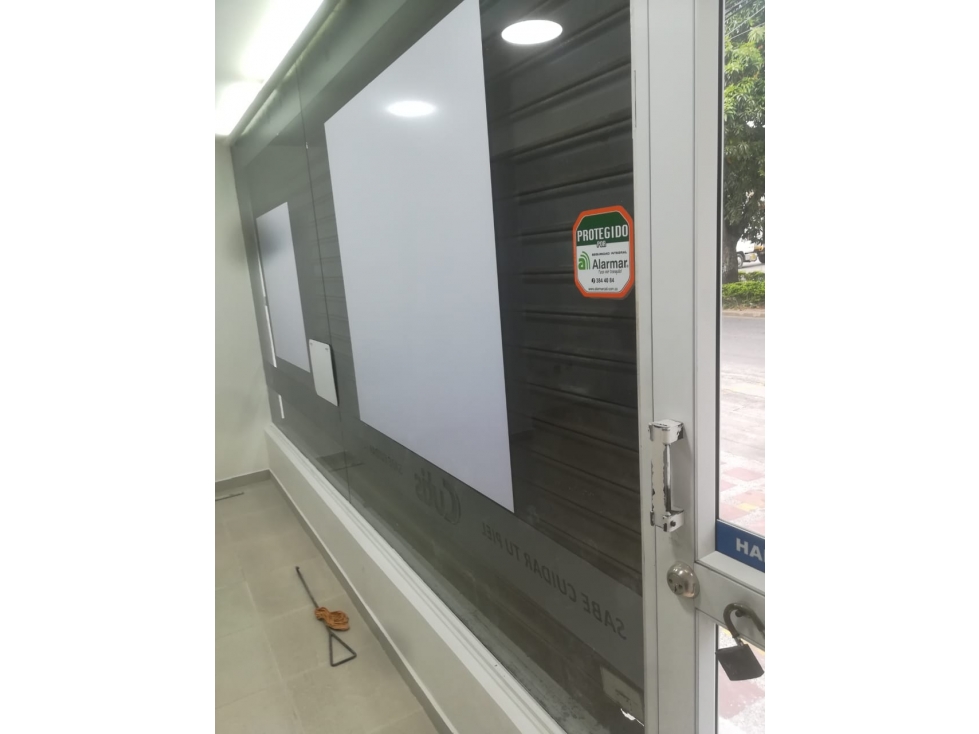 ALQUILO LOCAL COMERCIAL 60M2 AV. ESTACIÓN CON AV. 6TA N. Y 6TA AN — foto 6