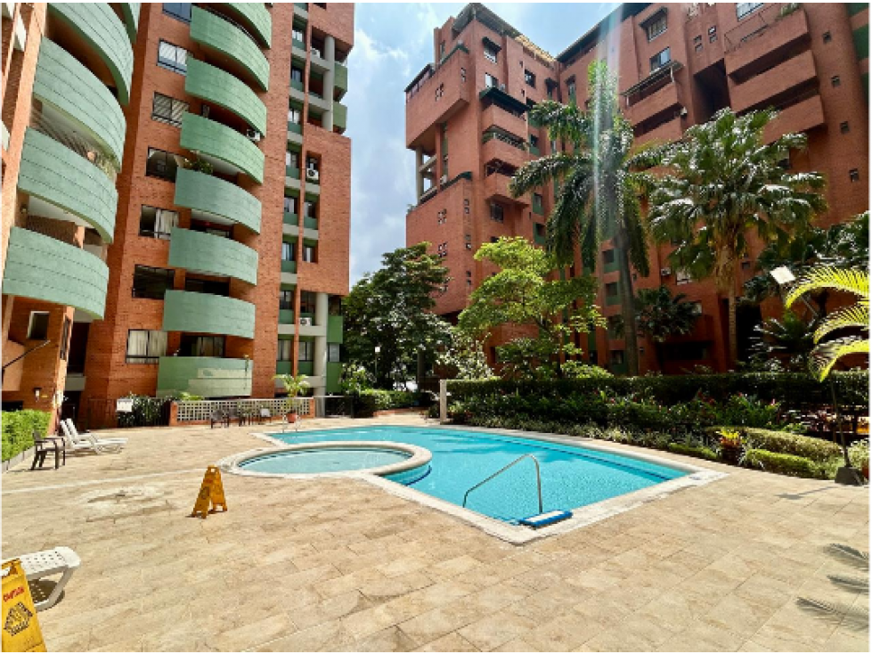 ALAMEDA DE CHIPICHAPE APARTAMENTO DUPLEX MIRADOR AL VALLE 050226