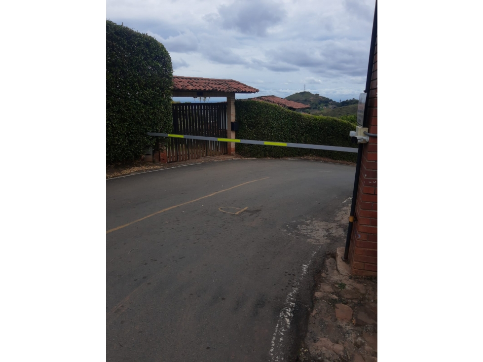 LA REFORMA CALI PARCELACION CERRADA UNA DE 2 CASAS EXCELENTE — foto 2