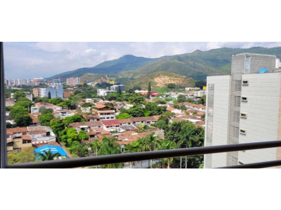 PATIOS DE LA FLORA UN OASIS CON 5000 M2 DE ZONAS VERDES — foto 3