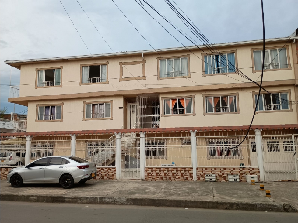 NUEVA FLORESTA EDIFICIO 4 APARTAMENTOS Y 1 CASA, — foto 4