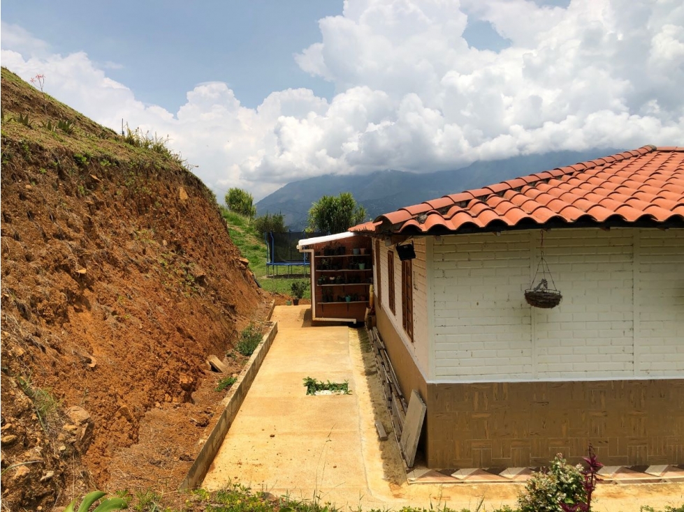 VENTA/ CAMBIO FINCA COPACABANA, VEREDA PEÑOLCITO - 4