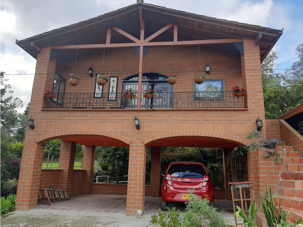 VENTA CASA FINCA EN RIONEGRO, VEREDA EL CARMIN