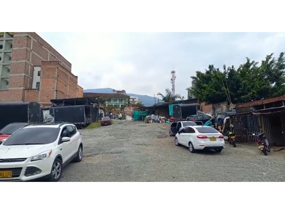 VENTA LOTE ESQUINERO, LA ESTRELLA, ZONA CENTRO, PARA CONSTRUCTORES - 1