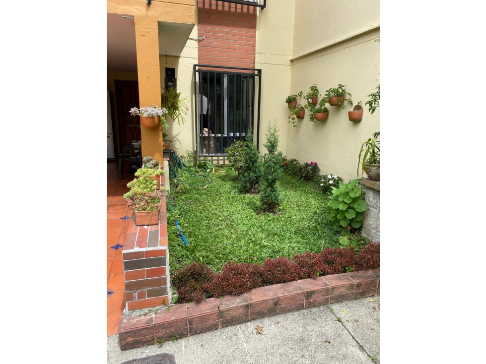 VENTA CASA UNIFAMILIAR EN ENVIGADO, MILAN - 1