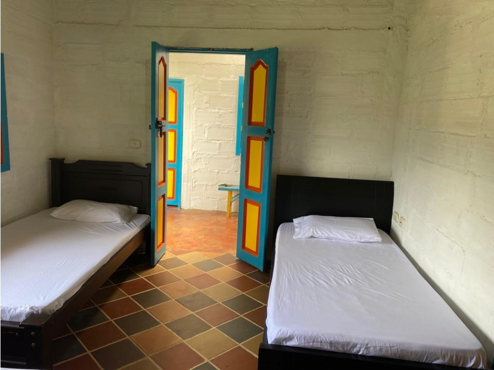 VENTA-CAMBIO FINCA EN JARDIN, SECTOR LA SALADA - 1