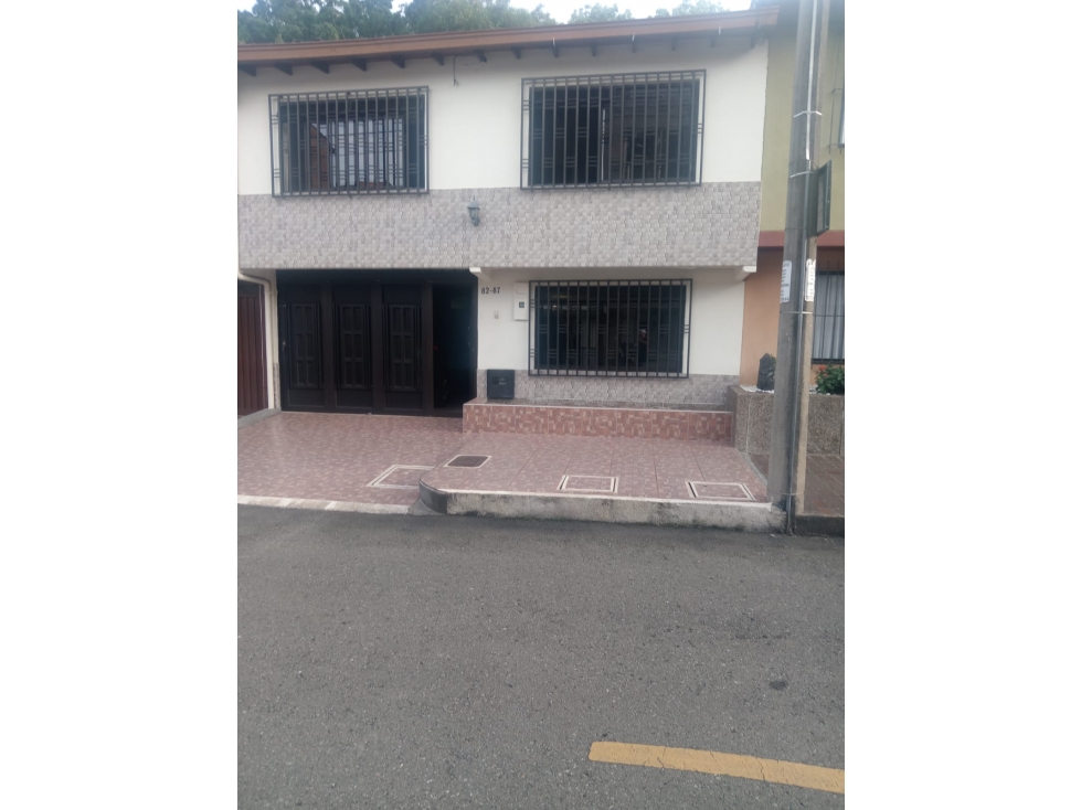 VENTA CASA UNIFAMILIAR EN BELÉN LA NUBIA, MEDELLIN