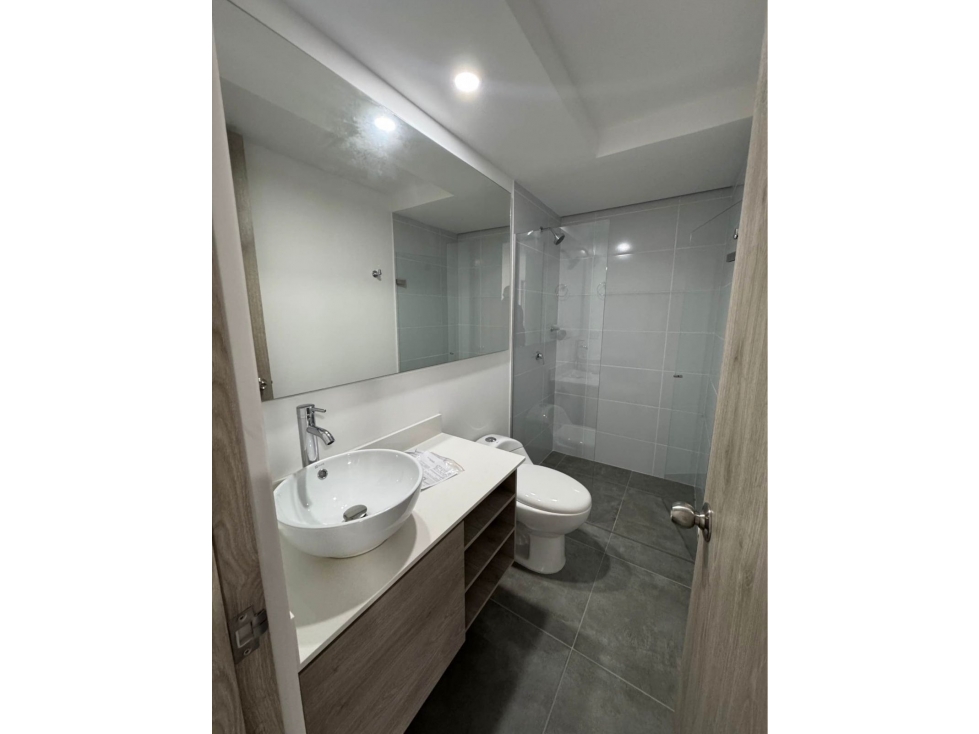 VENTA O CAMBIO APARTAMENTO EN SABANETA, UNIDAD FORUM