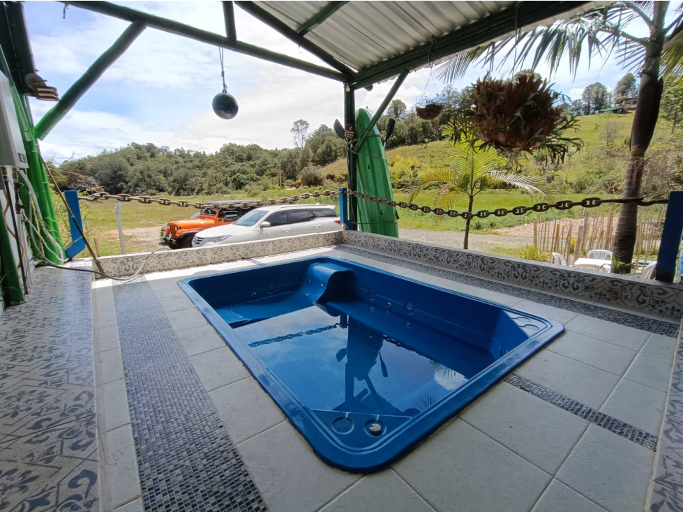 VENTA CASA HOTEL EN GUATAPE, CERCA AL MALECON - 5