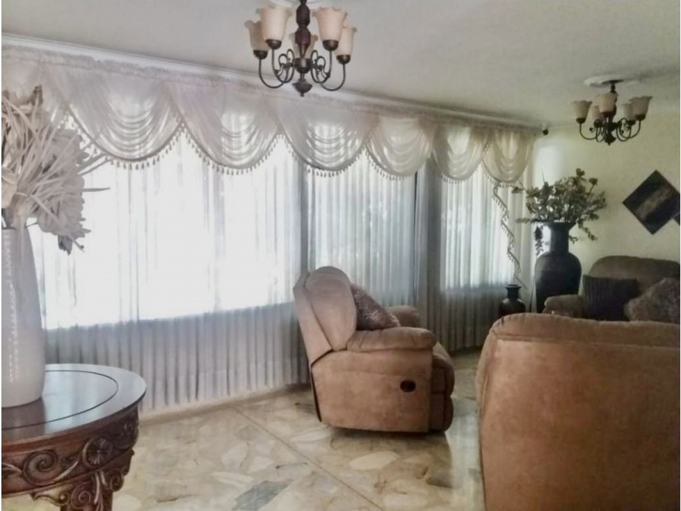VENTA CASA EN VILLA GRANDE, ENVIGADO - 2