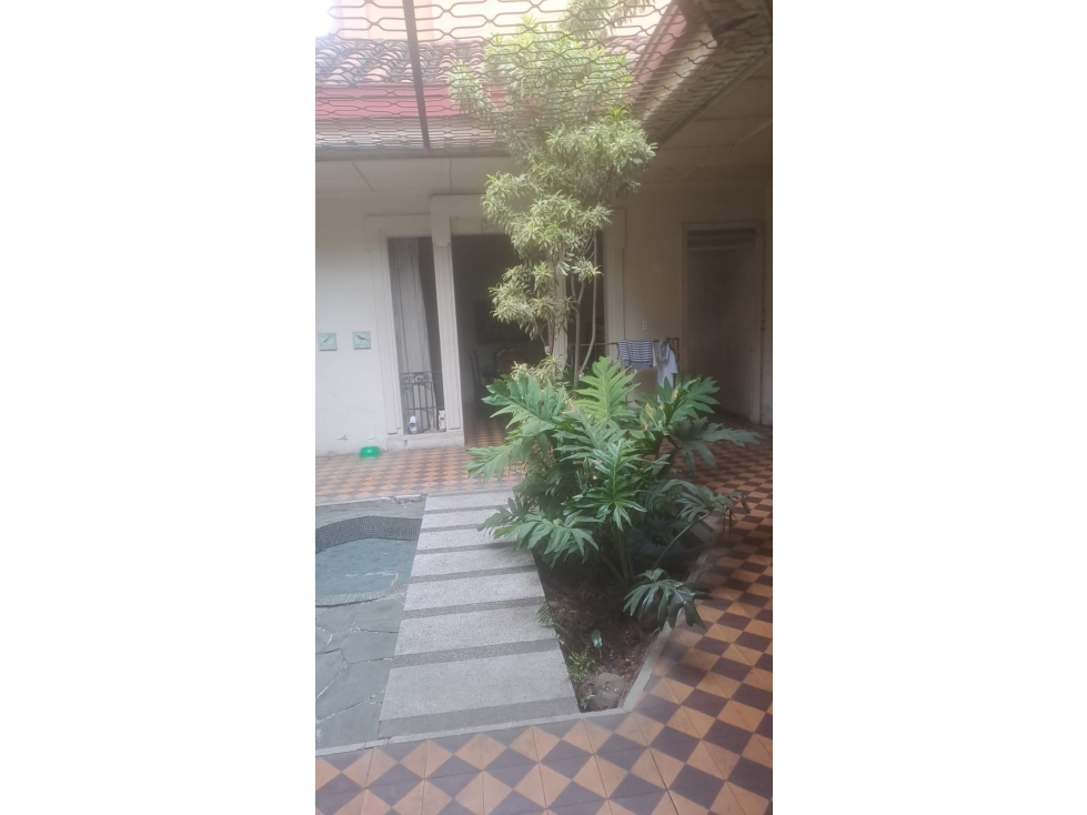 VENTA CASALOTE ESQUINERO, BARRIO BOSTON, MEDELLIN — foto 2