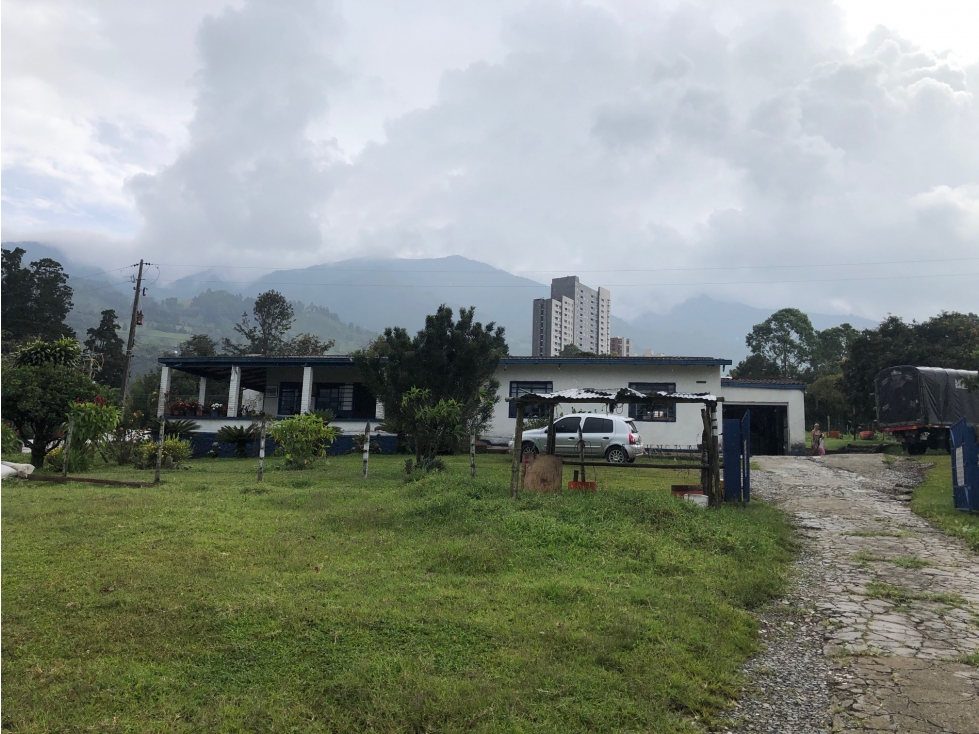 VENTA LOTE ESQUINERO, LA ESTRELLA, SECTOR LA ALDEA, PARA CONSTRUCTORES - 4