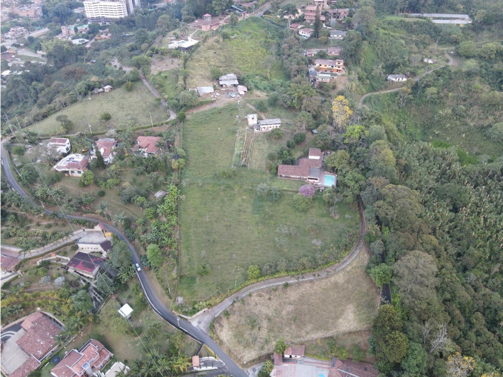 VENTA LOTE, SECTOR LAS LOMITAS, SABANETA, PARA CONSTRUCTORES — foto 3