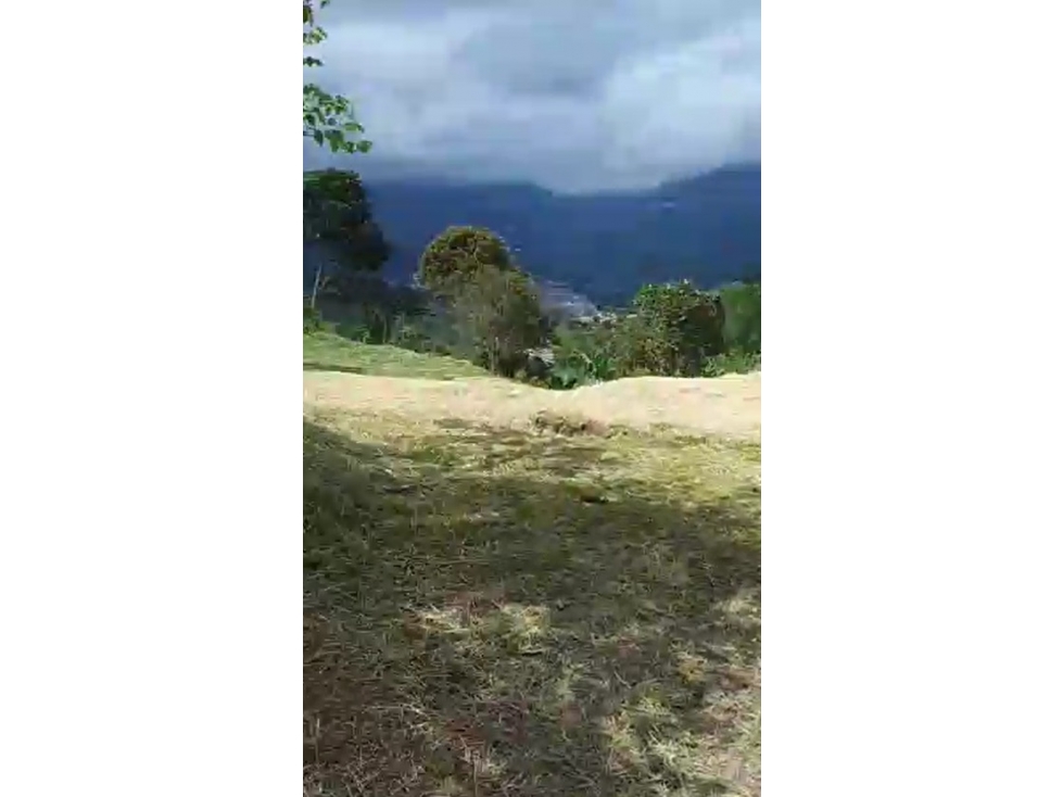 VENTA DE LOTE EN JARDIN, SECTOR LA LINDA - 2