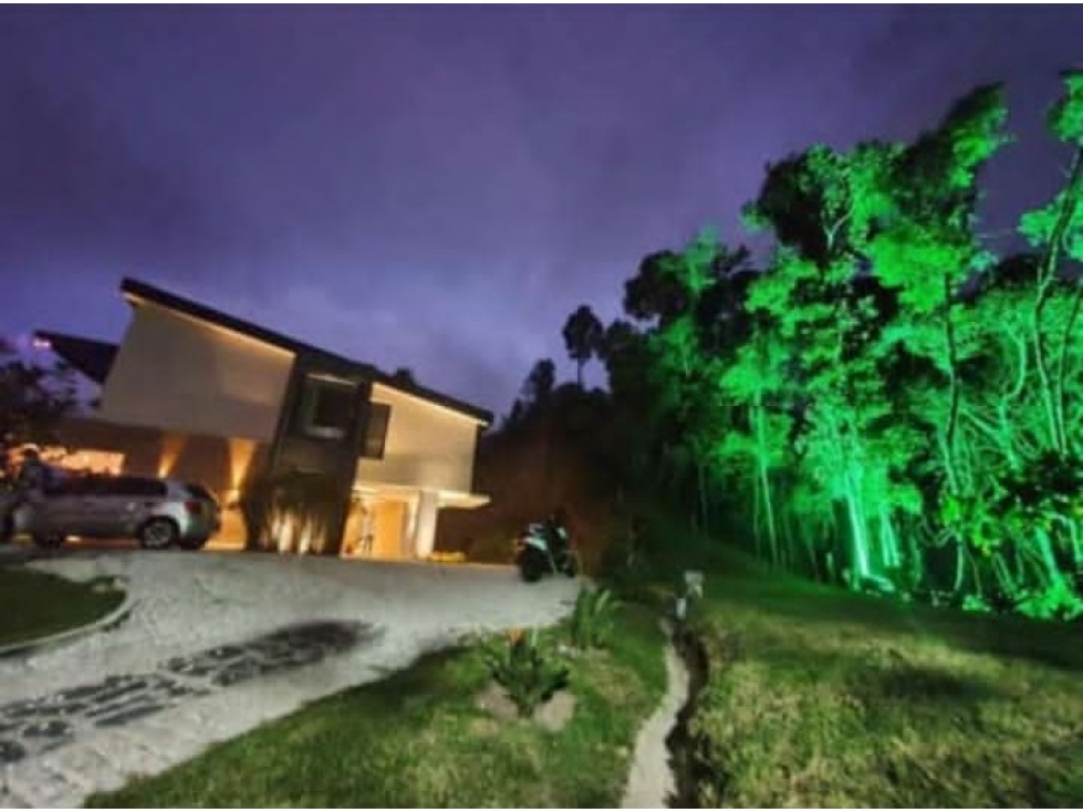 VENTA CASA CAMPESTRE EN ENVIGADO, EL ESCOBERO — foto 3