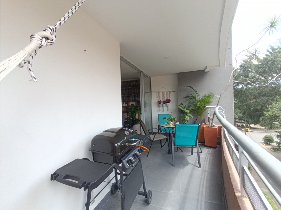 VENTA APARTAMENTO EN LAURELES, MEDELLIN — foto 3
