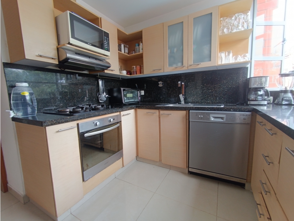 VENTA APARTAMENTO EN LAURELES, MEDELLIN — foto 5