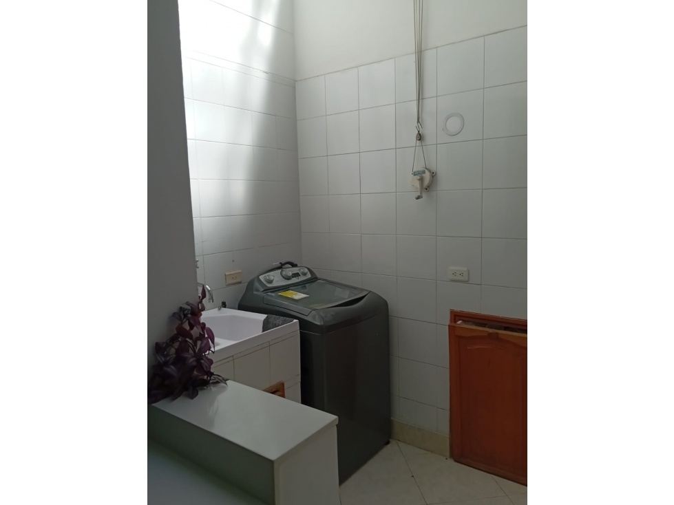 VENTA CASA EN LOMA DEL ESCOBERO, ENVIGADO — foto 4