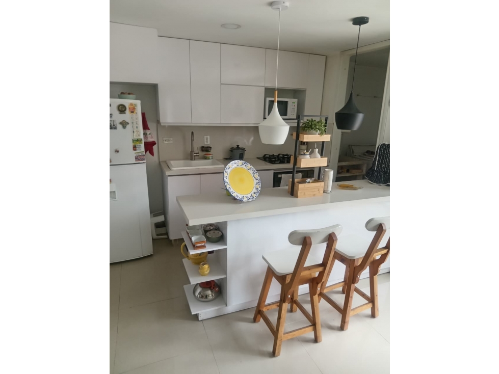 VENTA APARTAMENTO EN MEDELLIN, SECTOR CONQUISTADORES — foto 2