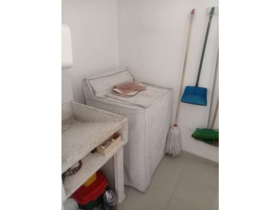 VENTA APARTAMENTO EN MEDELLIN, SECTOR CONQUISTADORES — foto 4