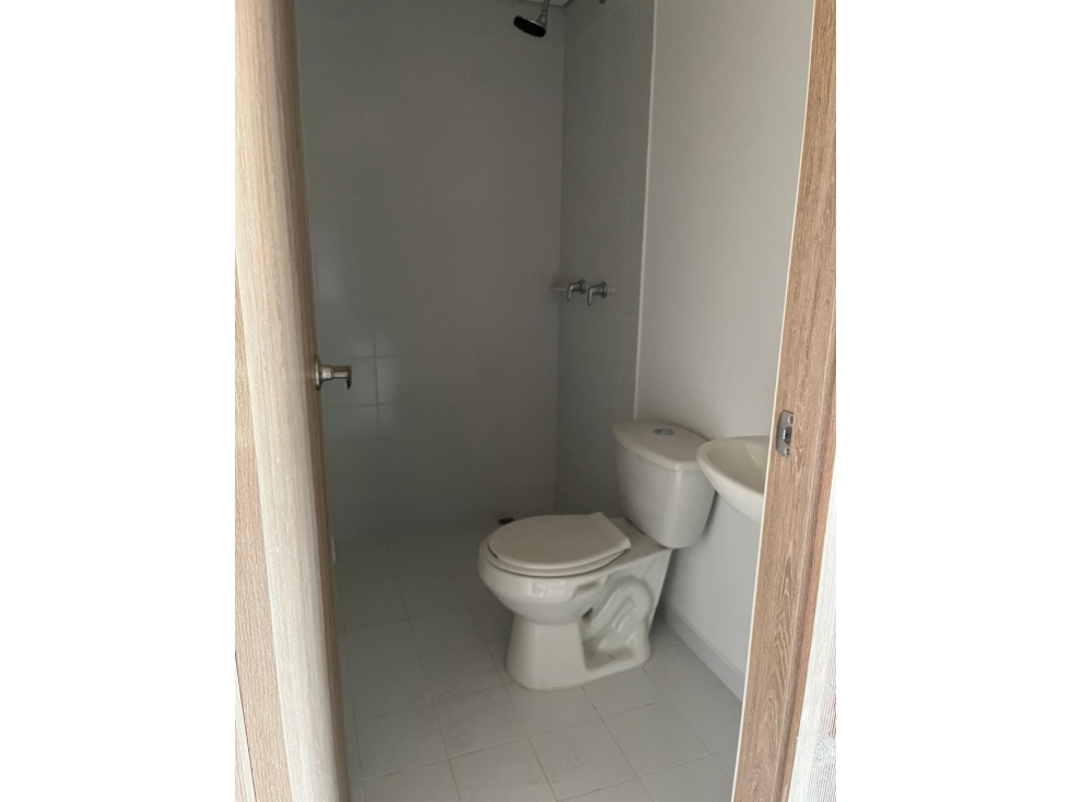 VENTA APARTAMENTO NUEVO, ITAGUI, CENTRO, URB HERBARIO — foto 2