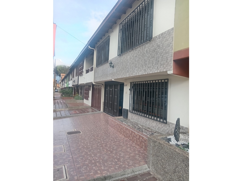 VENTA CASA UNIFAMILIAR EN BELÉN LA NUBIA, MEDELLIN — foto 2
