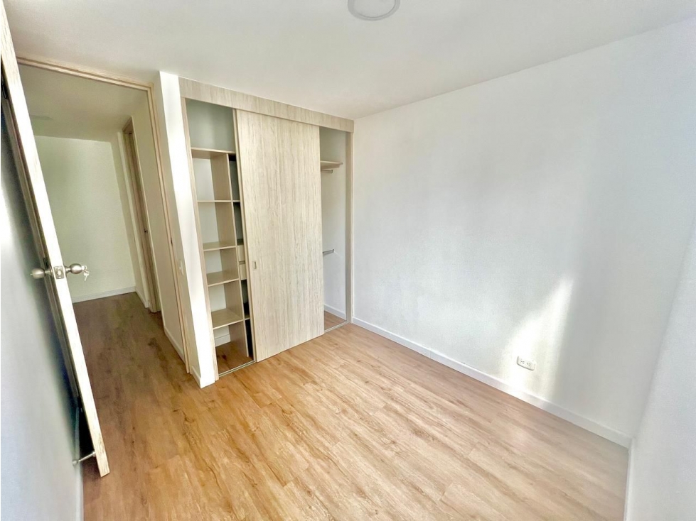 APARTAMENTO EN SABANETA ALTOS DE VALPARAISO — foto 3
