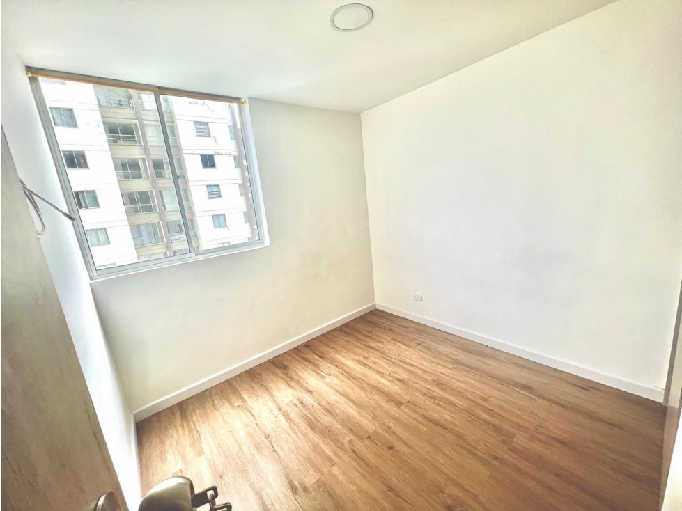 APARTAMENTO EN SABANETA ALTOS DE VALPARAISO — foto 5