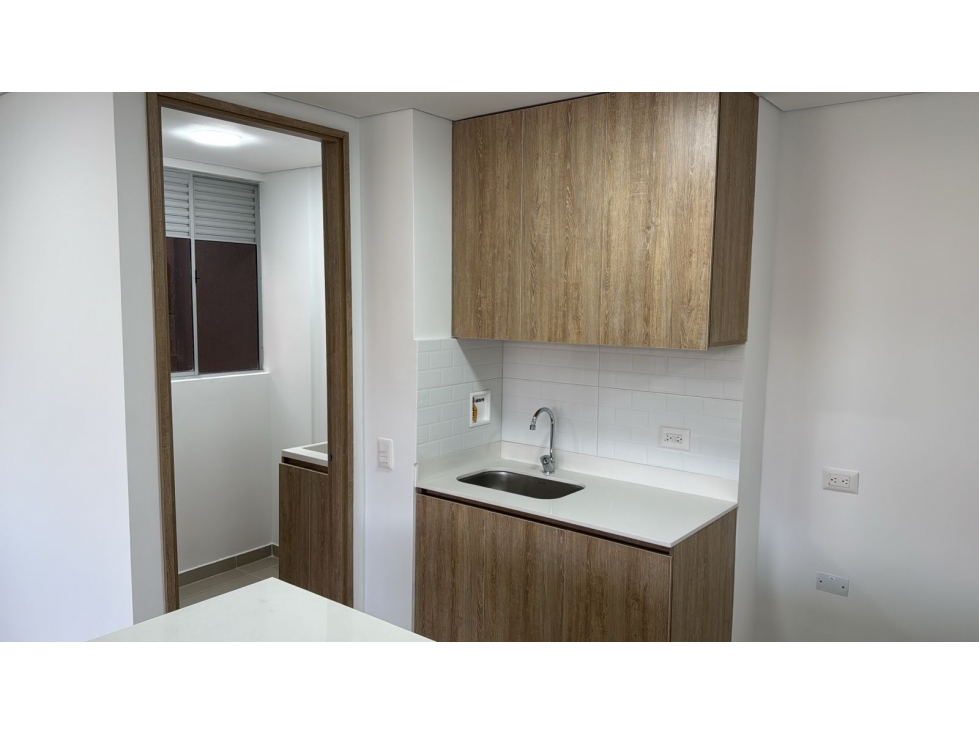 VENTA APARTAMENTO ITAGUI, DITAIRES, URB AMANTINA — foto 3