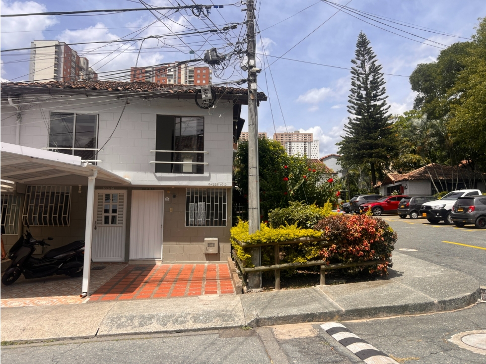 VENTA CASA EN BELLO, LA FLORIDA