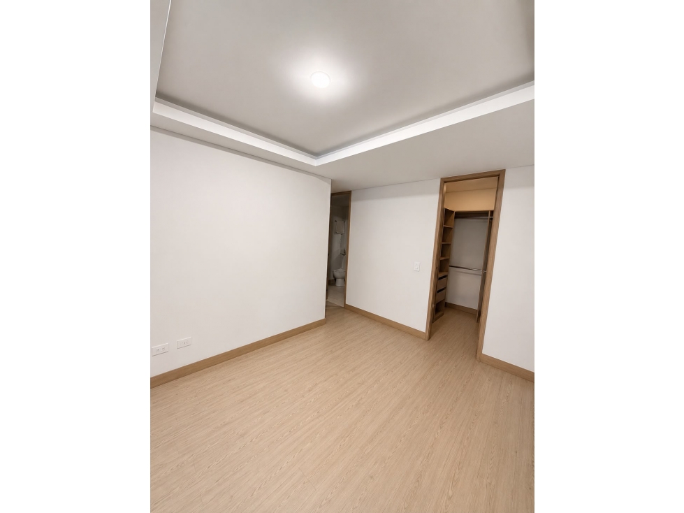 VENTA APARTAMENTO EN LA LOMA DEL INDIO SKY 72 — foto 2