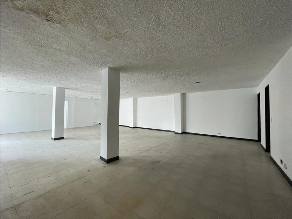 VENTA BODEGA EN MEDELLIN, sector Belén Rosales