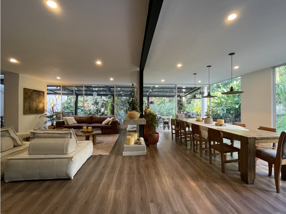 CASA DE 2 NIVELES PARA LA VENTA, EN POBLADO, SAN LUCAS
