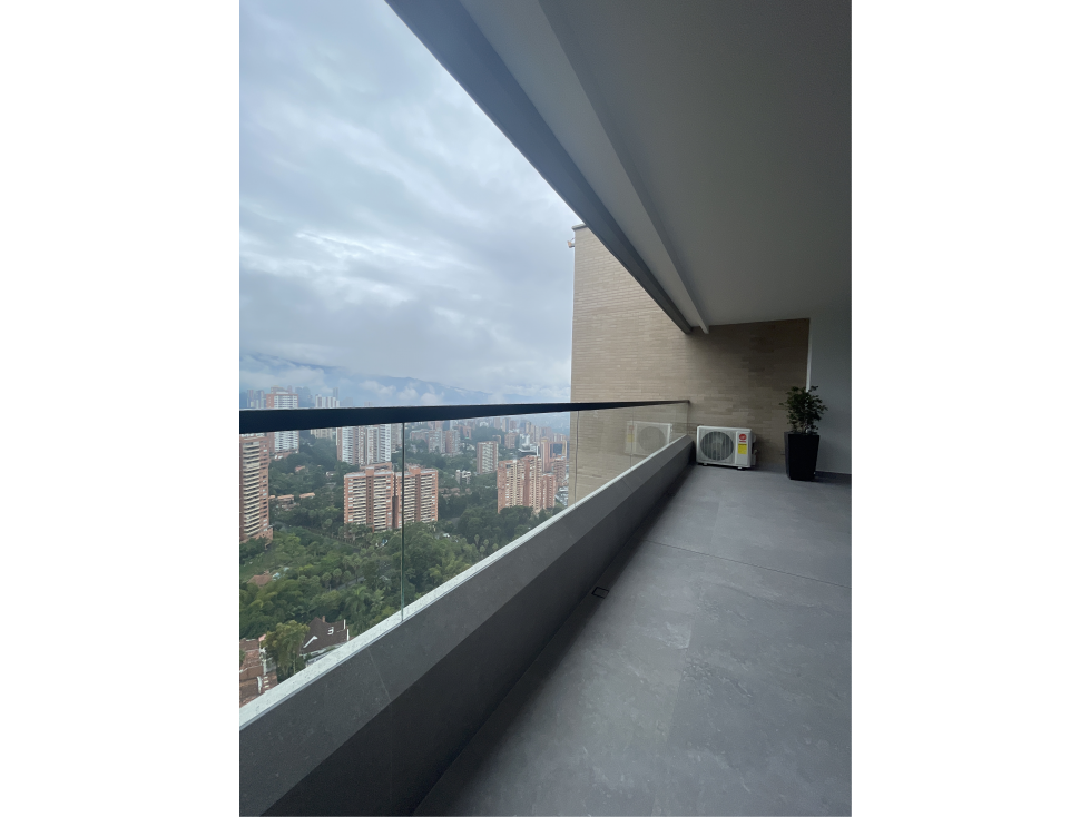 APARTAMENTO EN VENTA. POBLADO, LA CALERA — foto 2