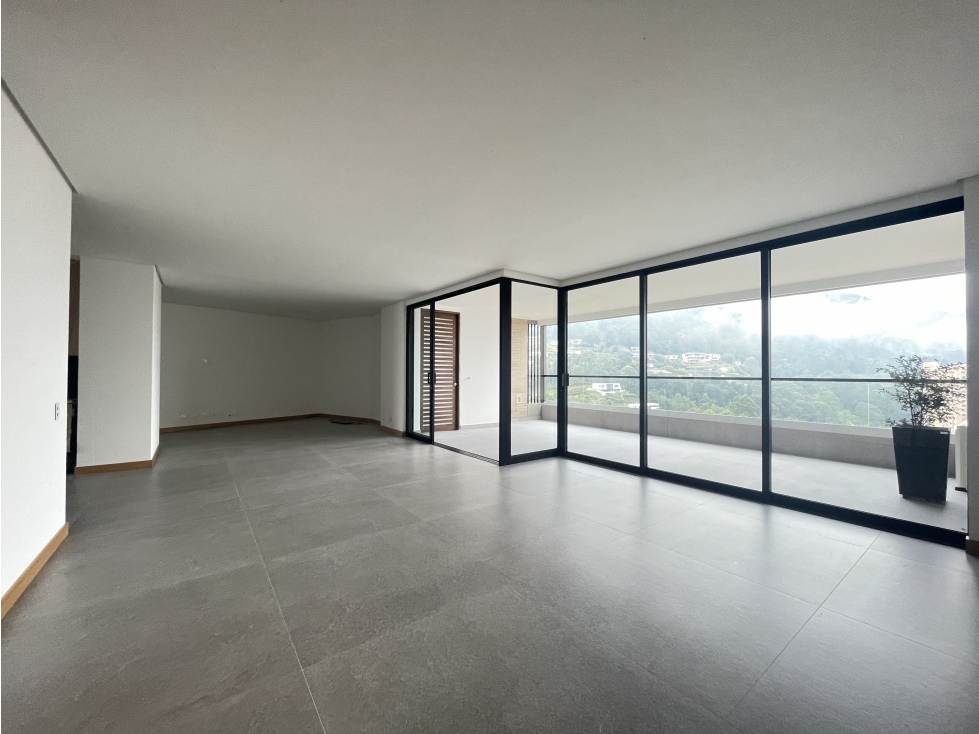 APARTAMENTO EN VENTA. POBLADO, LA CALERA — foto 3