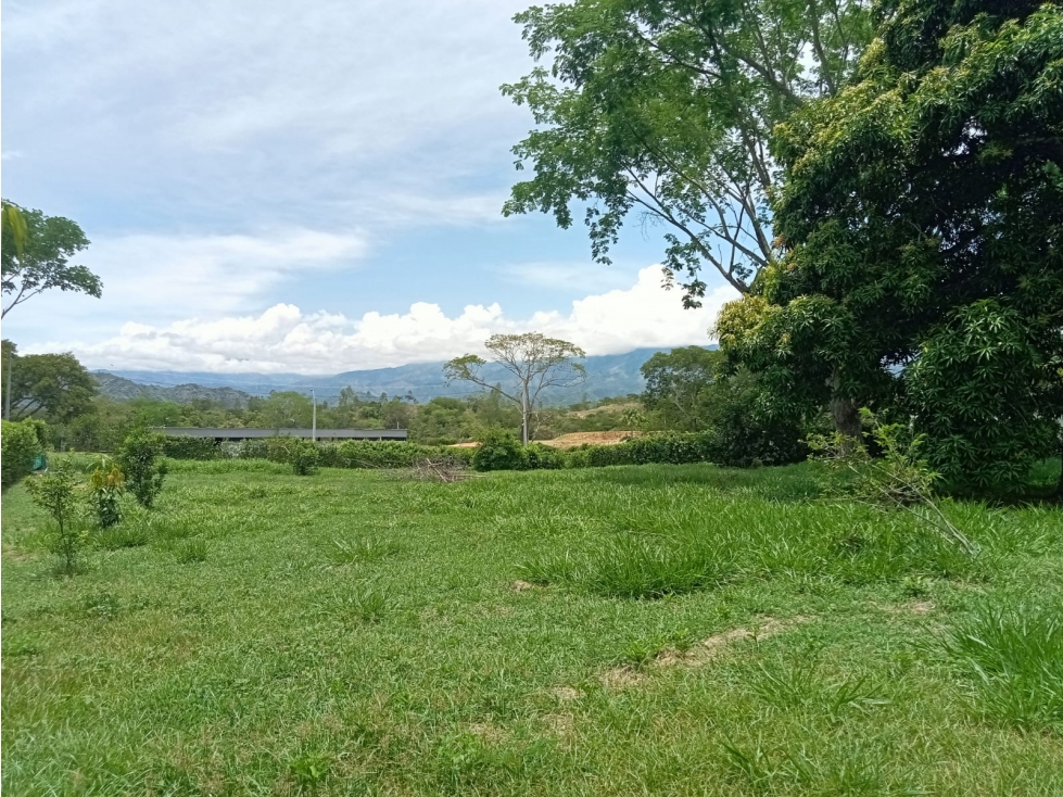 LOTE EN VENTA, COMPLETAMENTE PLANO, SOPETRAN, VEREDA EL RODEO — foto 3