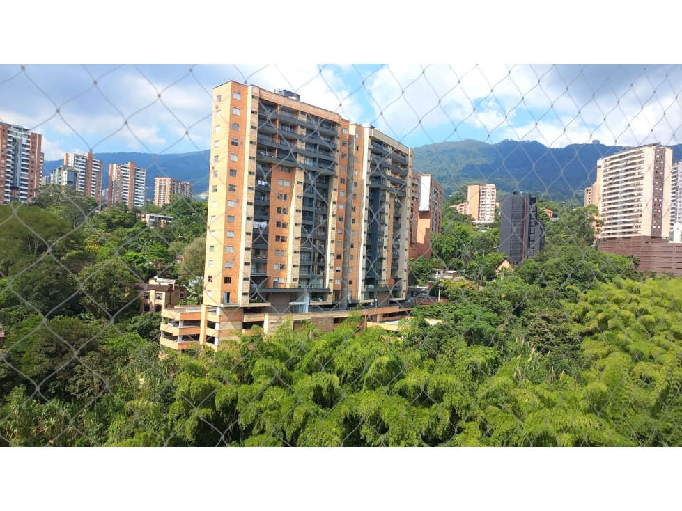 VENTA APARTAMENTO EN ENVIGADO, SECTOR LOMA DE CUMBRES