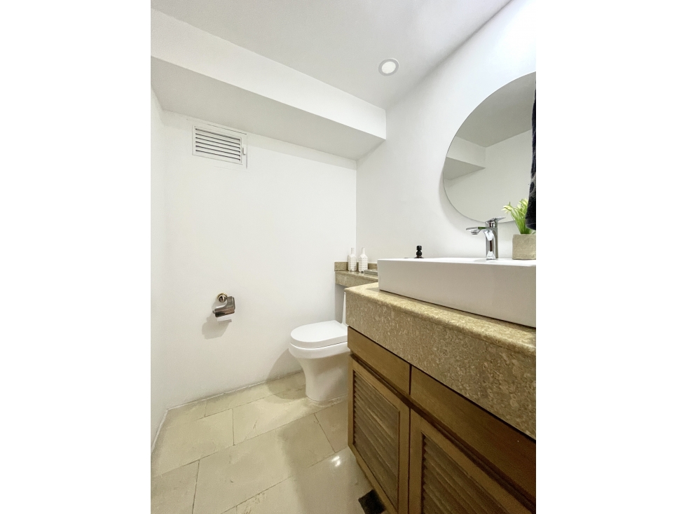 APARTAMENTO POBLADO, EL TESORO, EN VENTA, VISTA A VERDE, CALLE CERRADA — foto 5