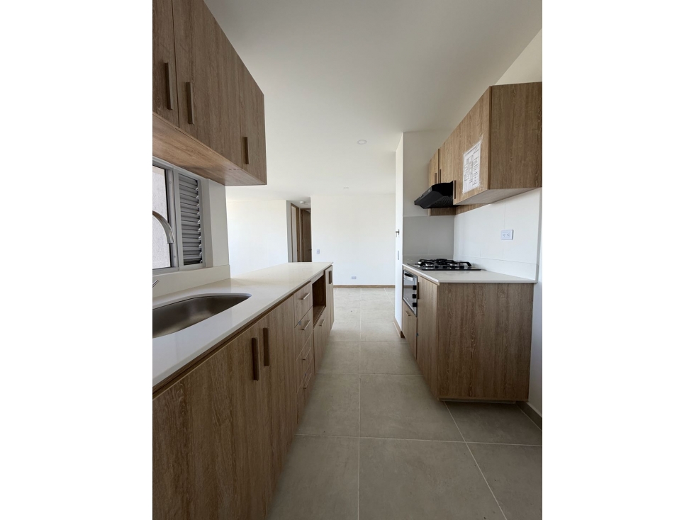 APARTAMENTO EN RIONEGRO OJO DE AGUA, SECTOR LOS COLEGIOS — foto 4