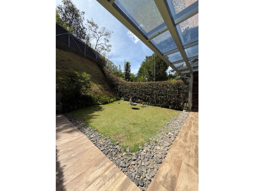 CASA DE 2 NIVELES EN VENTA, ENVIGADO, LOMA DEL CHOCHO — foto 4