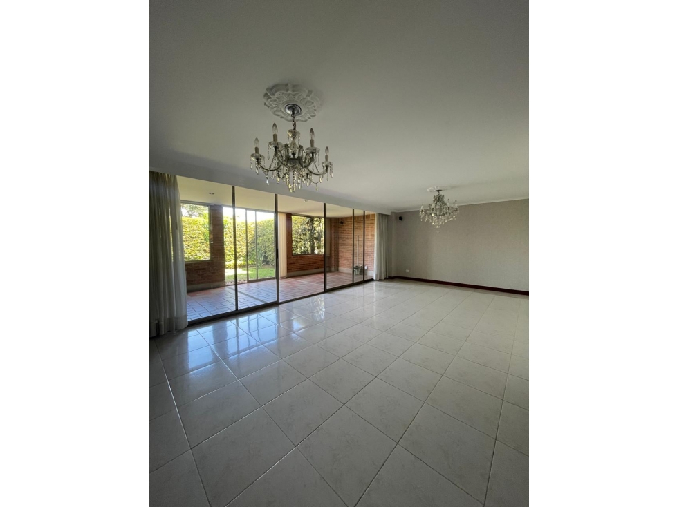 CASA DE 2 NIVELES PARA LA VENTA, ENVIGADO, LOMA DE BENEDICTINOS — foto 6