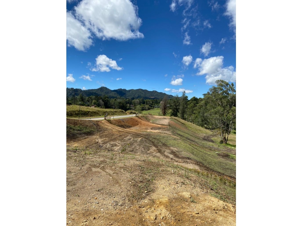 VENTA LOTE EN EL RETIRO, SECTOR FIZEBAD — foto 4
