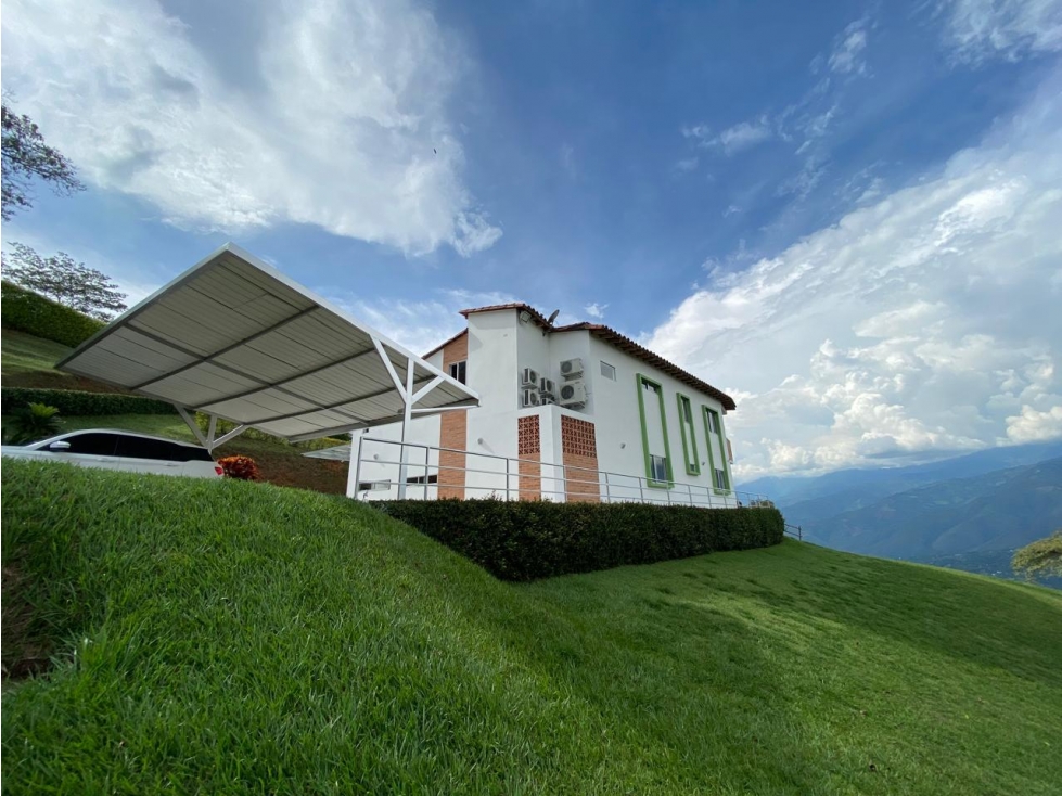 ESPECTACULAR FINCA EN VENTA EN SAN JERÓNIMO ¡A PUERTA CERRADA! — foto 4
